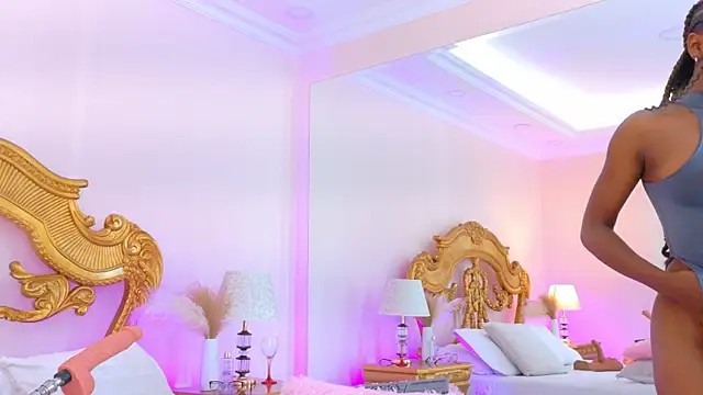 AshleyFerri Chat XXX in diretta