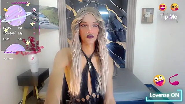 Samantha_Ortega_ Show in webcam