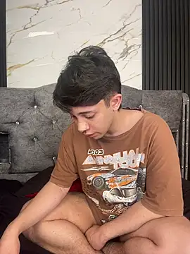 แชท XXX สดของ Noah-ledom