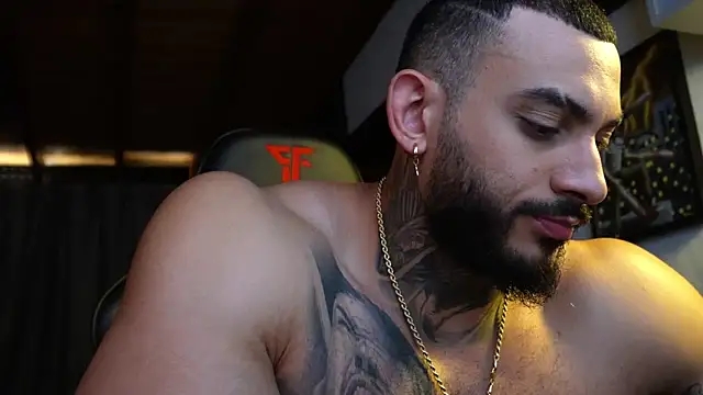 jacksonc_ Chat XXX in diretta