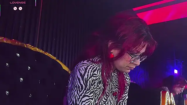 XXX chat uživo modela LolyYunno