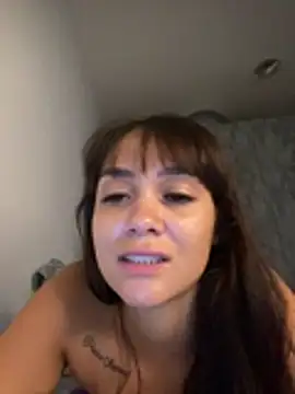 carolsapequinha webcam show