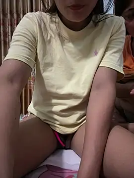 دردشة Play_Softly الجنسية المباشرة