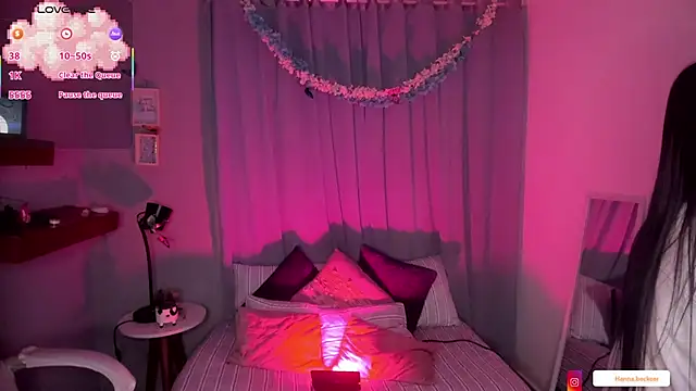 Hanna__Becker_ Chat XXX in diretta