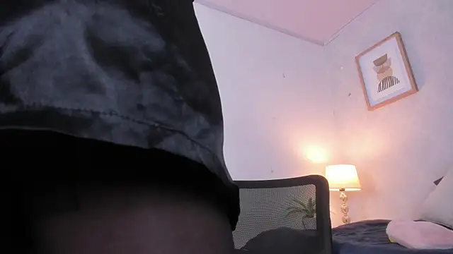 Caroline_dh Obrolan Langsung XXX