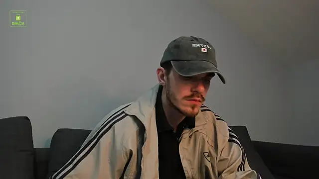 Chat XXX ao vivo de Perry_Knight