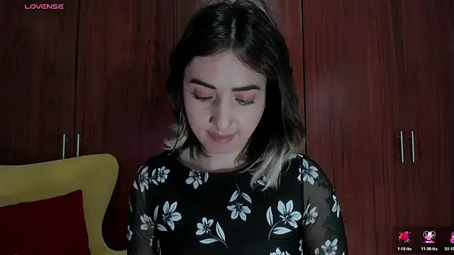 carly_grasso Chat XXX in diretta