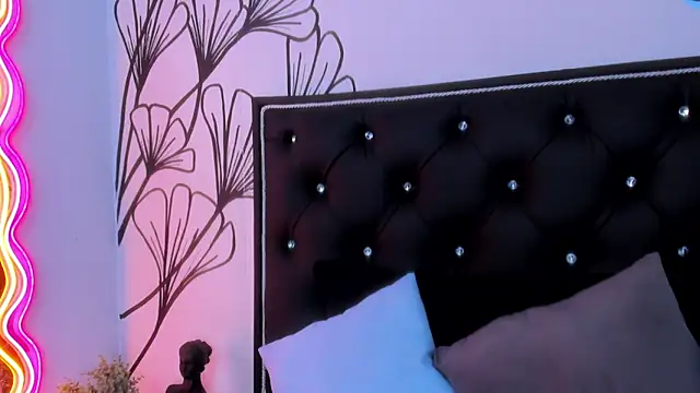 Sweet_Ariadna_ Live XXX-chat