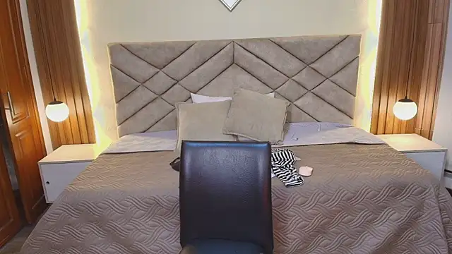 Raquel_jones: онлайн-секс-чат