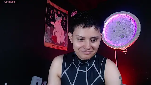 girl_intense444のライブXXXチャット