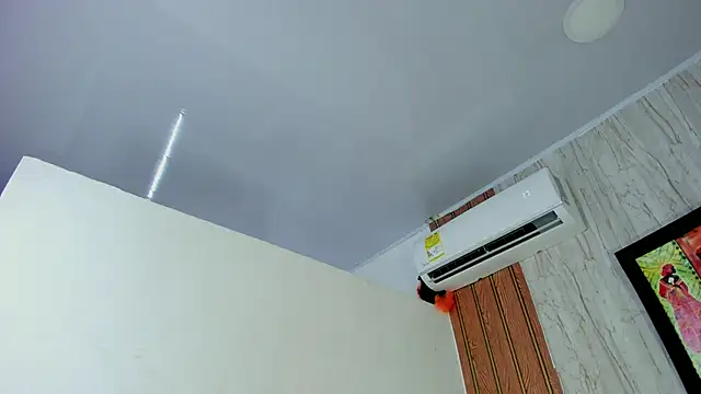 Czat XXX na żywo – Alika01