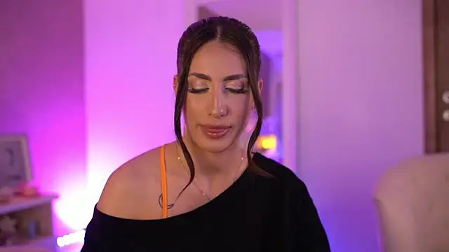 OhhAisha Obrolan Langsung XXX