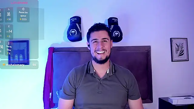 ryan_evannss: διαδικτυακό σόου στην κάμερα