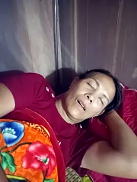 toyo_668: онлайн-секс-чат