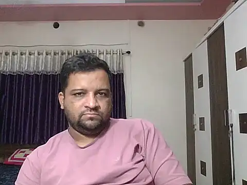 dhruv_love Pertunjukan Webcam