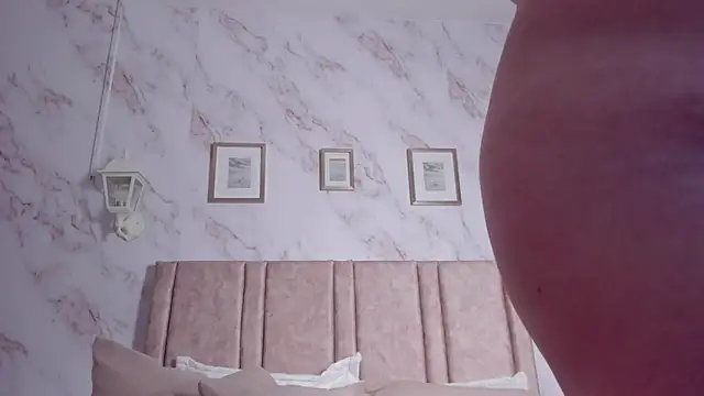 XXX chat uživo modela Paula_And