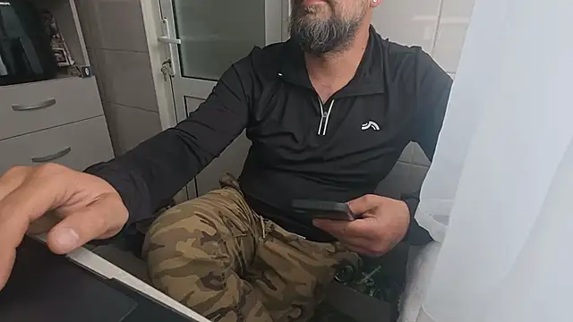 TARKAN1 webkamerás műsora