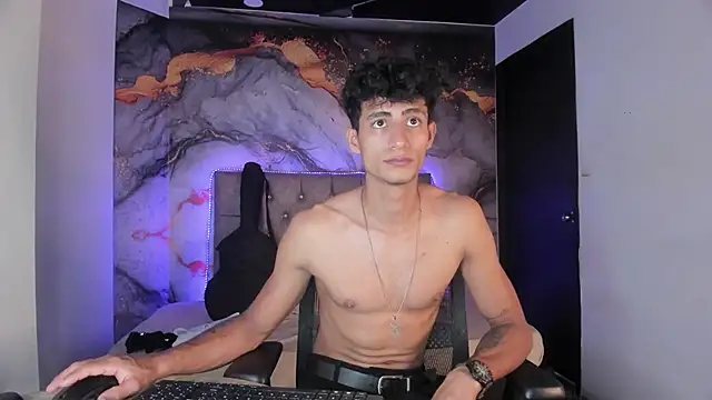 MaxiimoRomano_'s Webcam Show