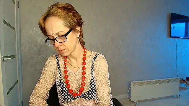 LioraWeiss' Live XXX Chat