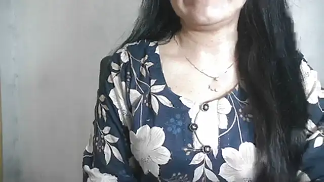 Chanchal--Navya's Live XXX Chat