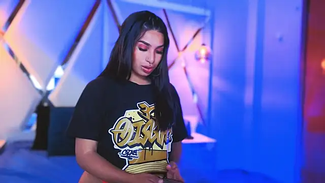 MeelFox Live XXX Chat