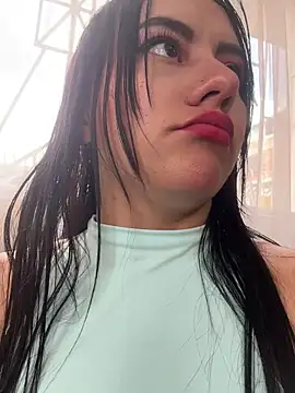 Candy-firee Adlı Modelin Canlı XXX Sohbeti