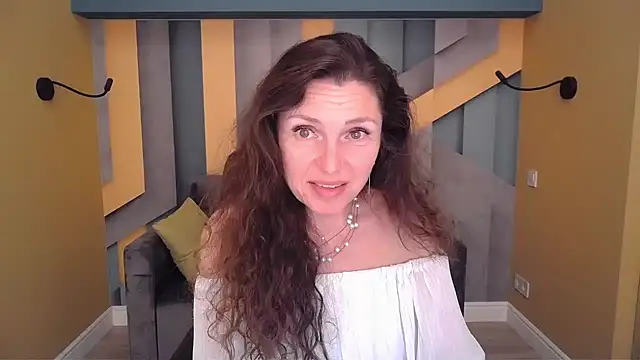 EllaLong – webcam-show