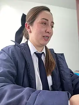 Chat +18 de suzy-111 ao vivo