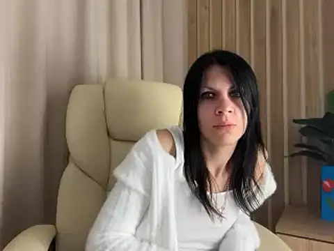 InjaAtHome Chat XXX in diretta