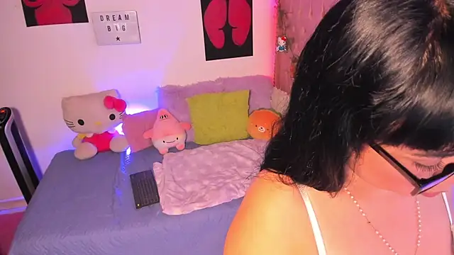 LillyCandy Chat XXX in diretta