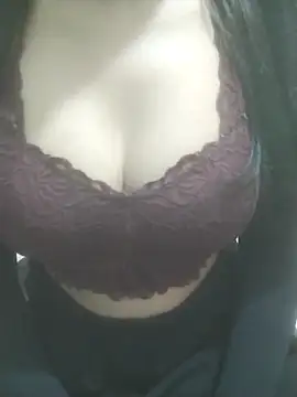 Your_Riya_Kapur's Webcam Show