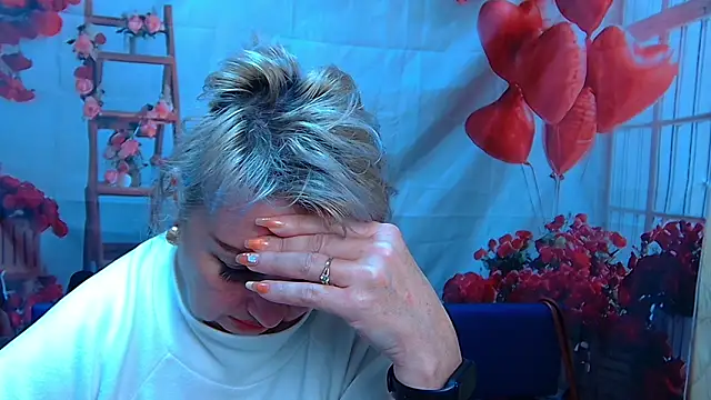 RenataDaster Chat XXX in diretta