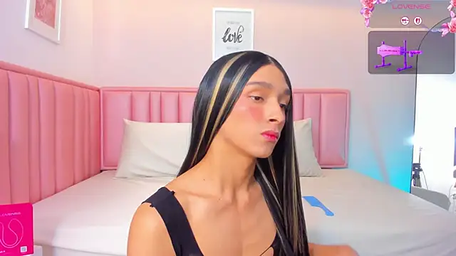 adhara__skinny – Kamerová šou