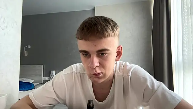 SoloFury Live XXX-Chat