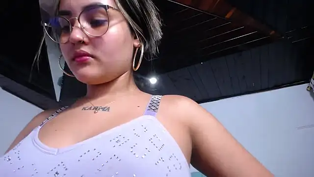 kathe-mills235's Live XXX Chat