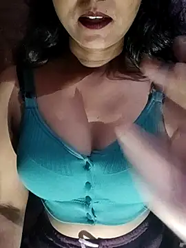 Ayesha_Khan1 Show in webcam