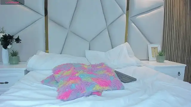 rebeca_brown_: διαδικτυακό σόου στην κάμερα