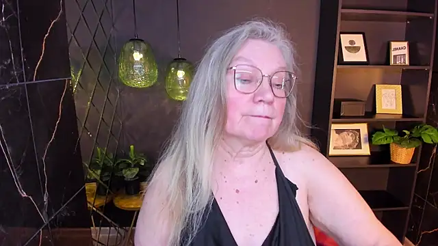 NataliMellow's Live XXX Chat