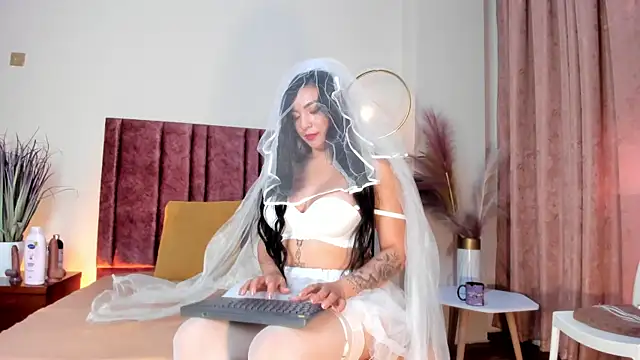 SeleneLujan's Live XXX Chat