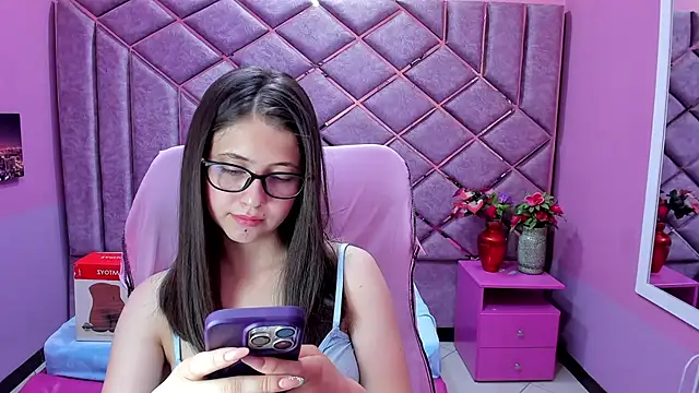 sarah_sweett_ – Naživo XXX chat