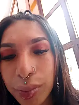 MeelFox: απευθείας συνομιλία ΧΧΧ