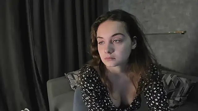 Chat +18 de KristinaLoison ao vivo