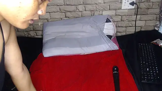 Czat XXX na żywo – liztaylor