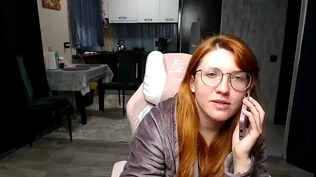 Reginasmilee: απευθείας συνομιλία ΧΧΧ