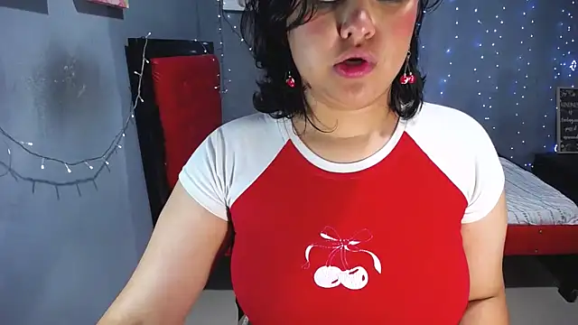 Sweettei Chat XXX in diretta