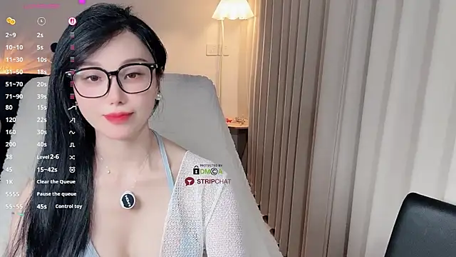 Xiatian520_: онлайн-секс-чат