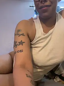 Princess_Desirae's Webcam Show