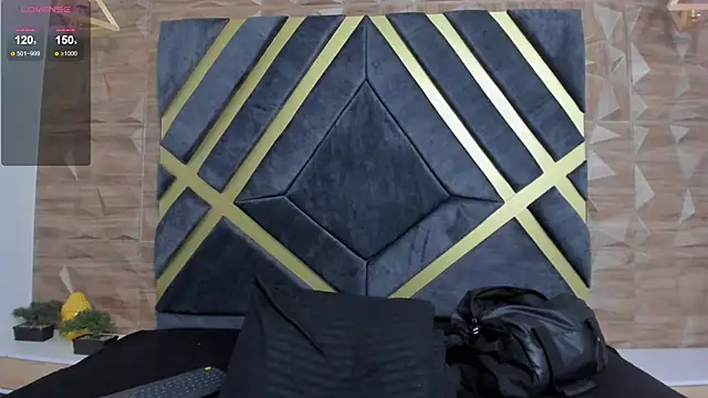 Ian_Castillo_: απευθείας συνομιλία ΧΧΧ