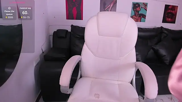 Chatroom XXX en direct de koraline_333