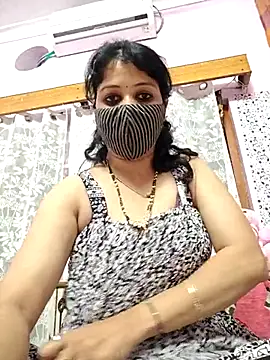 Priyaji7575 Show Webcam